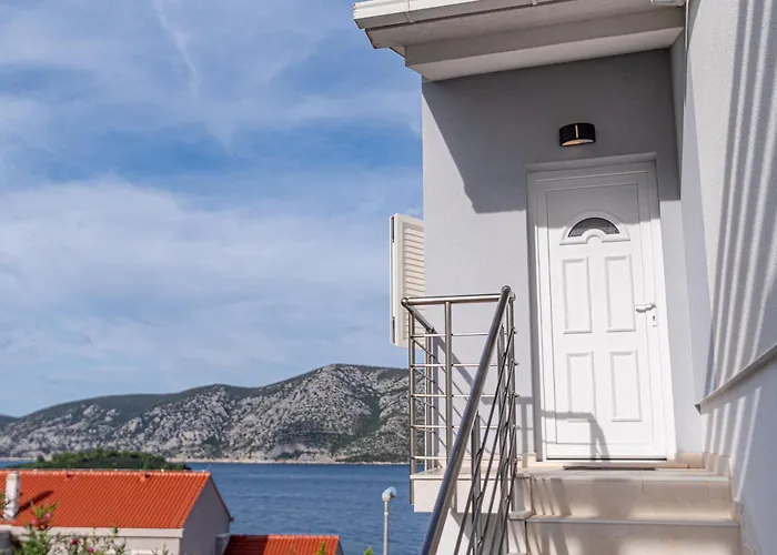 By The Sea Kneza, Korcula - 21863 * Pupnat